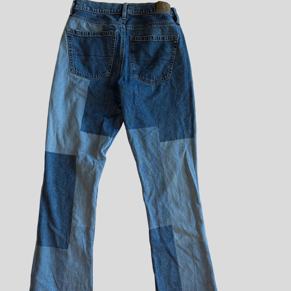 American Eagle Jeans - Picture 3 of 3